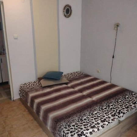 Apartment Petr Beron Βάρνα Εξωτερικό φωτογραφία